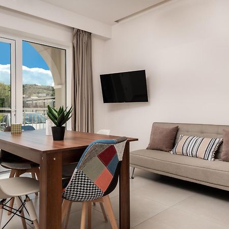Katsaros Luxury Apts II 5 Min Walk To Beach Tsilivi  Exterior photo