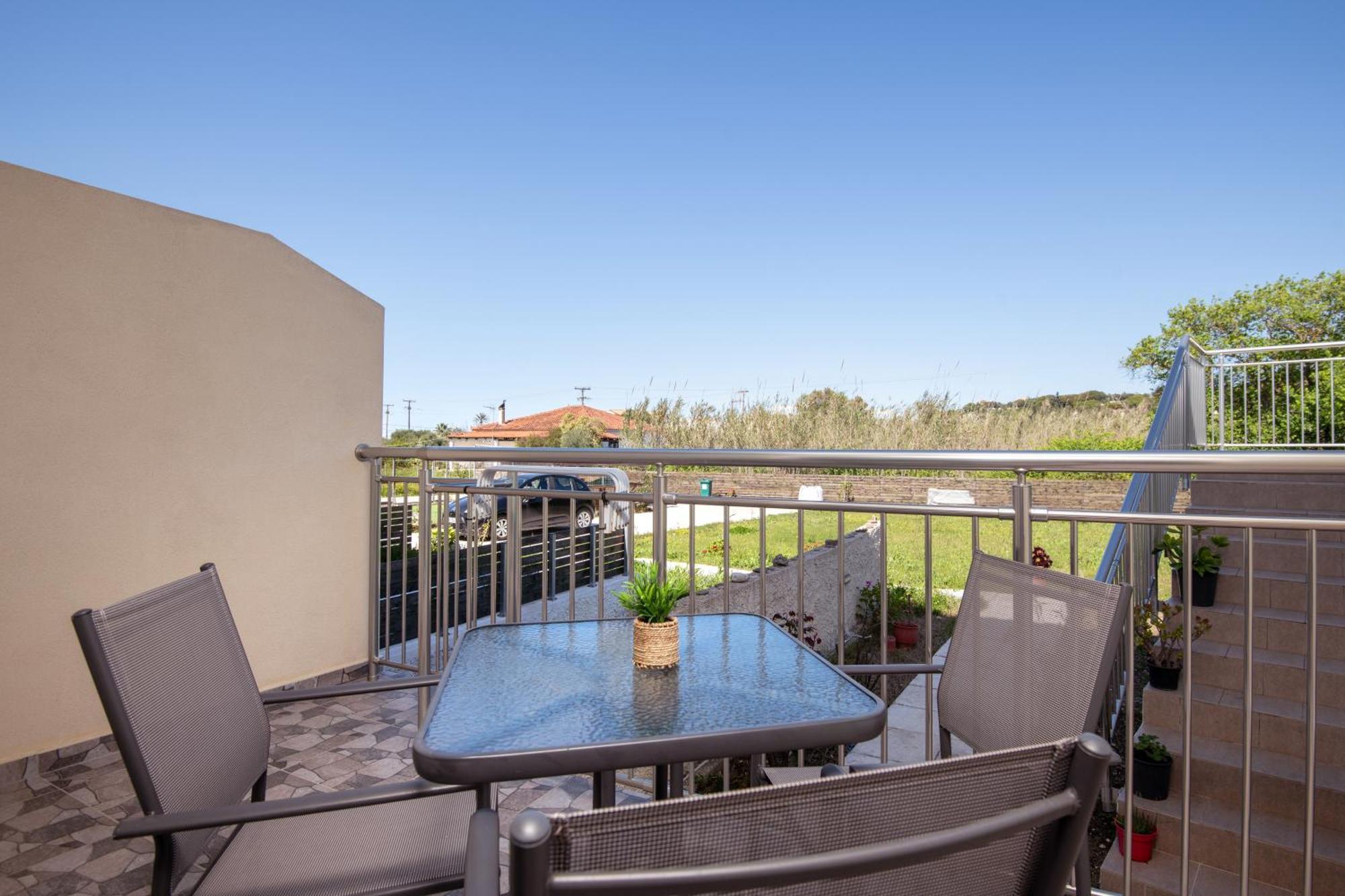 Katsaros Luxury Apts II 5 Min Walk To Beach Tsilivi  Exterior photo
